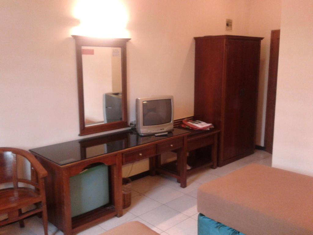Hotel Fortuna 수라바야 객실 사진